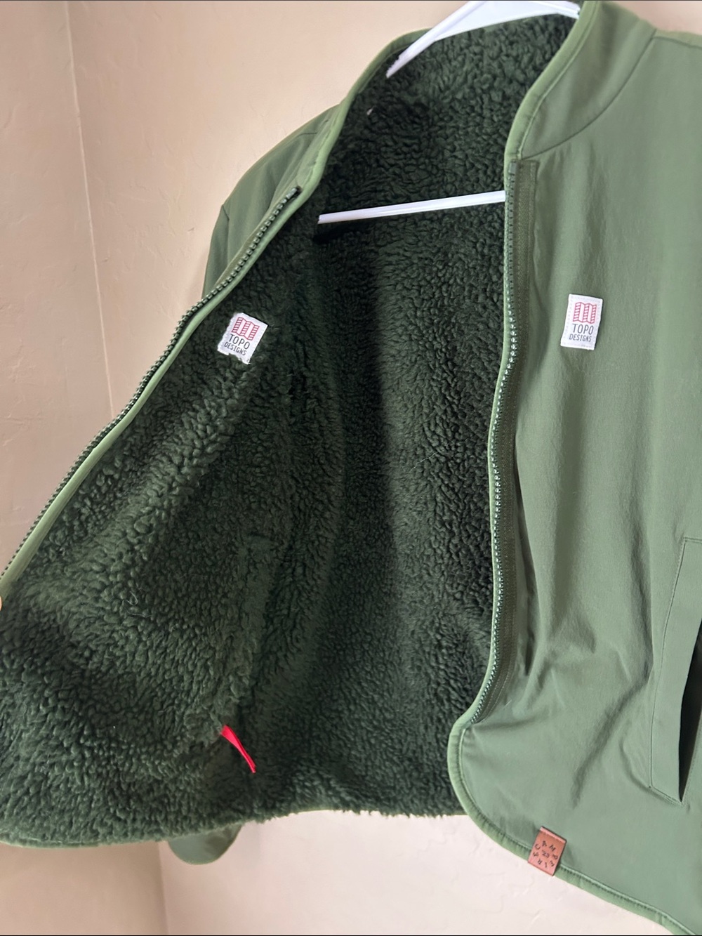Women’s Topo Designs Olive Green Reversible Sherpa Jacket - Picture 3 of 3